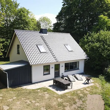 Prázdninový dům Rosa - 300m From The Sea By Interhome