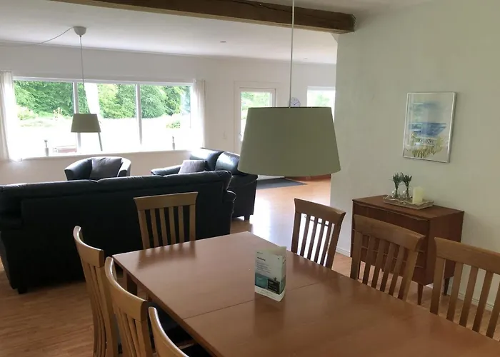 Rosa - 300m From The Sea By Interhome