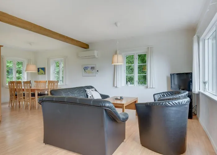 Holiday home Rosa - 300m From The Sea By Interhome