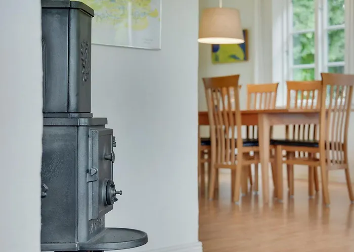 Rosa - 300m From The Sea By Interhome